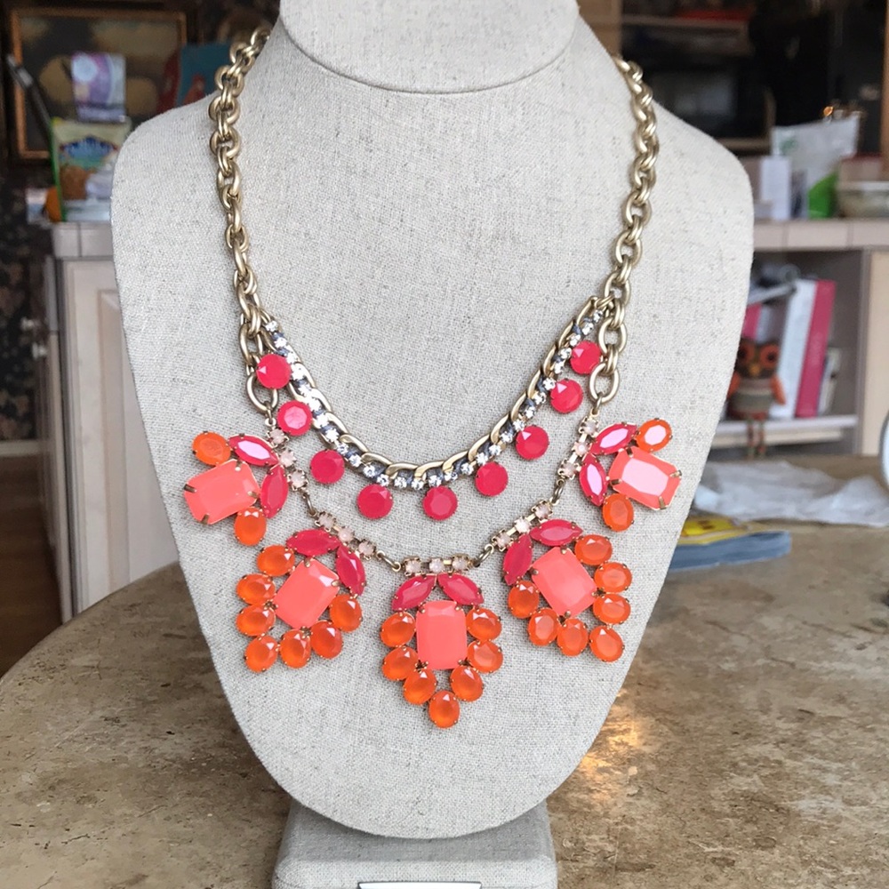 Stella and Dot jeweled necklace